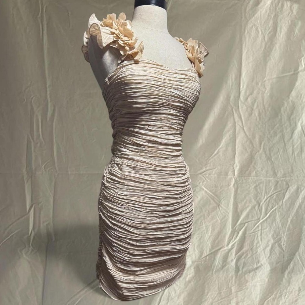 Vintage Forever 21 Cream Ruched Floral Bodycon Dress